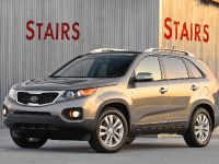 KIA Sorento (2011) - picture 30 of 48
