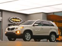 KIA Sorento (2011) - picture 34 of 48