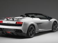 Lamborghini Gallardo LP 570-4 Spyder Performante (2011) - picture 2 of 12