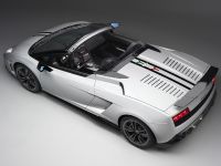 Lamborghini Gallardo LP 570-4 Spyder Performante (2011) - picture 3 of 12