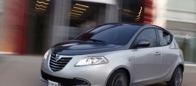 Lancia Ypsilon (2011) - picture 20 of 30