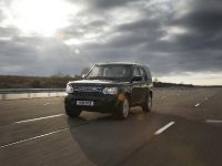 Land Rover Discovery 4 Armoured (2011) - picture 4 of 5