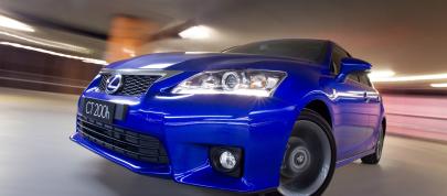 Lexus CT 200h F Sport (2011) - picture 4 of 14
