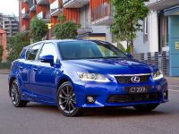 Lexus CT 200h F Sport (2011) - picture 3 of 14