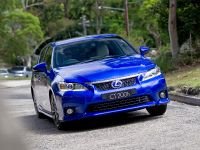 Lexus CT 200h F Sport (2011) - picture 5 of 14