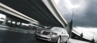 Lincoln MKZ Hybrid (2011) - picture 4 of 16