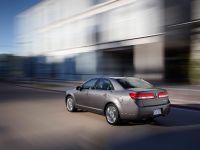 Lincoln MKZ Hybrid (2011) - picture 3 of 16