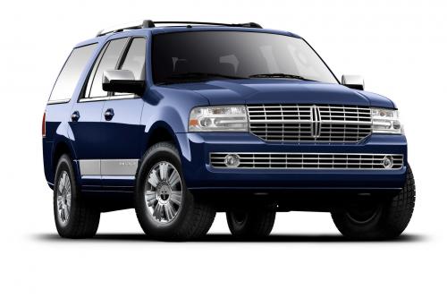 Lincoln Navigator (2011) - picture 1 of 7