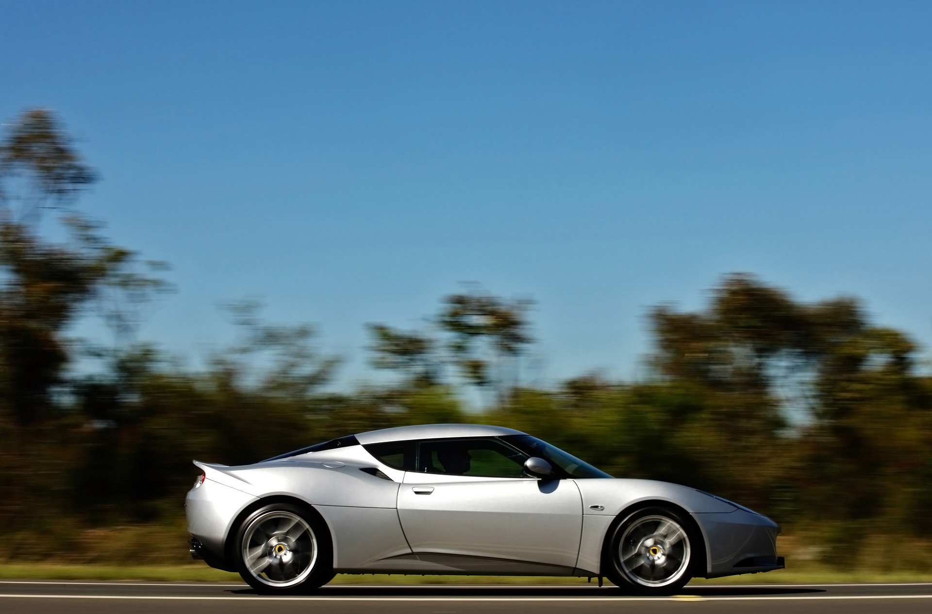 Lotus Evora