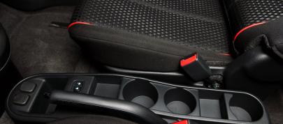 Mazda2 (2011) - picture 28 of 30