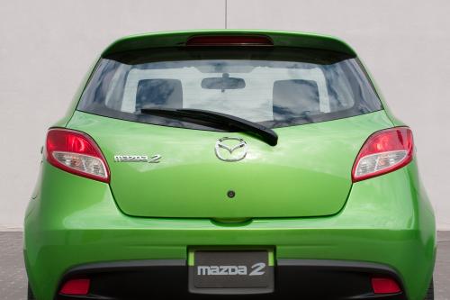 Mazda2 (2011) - picture 9 of 30