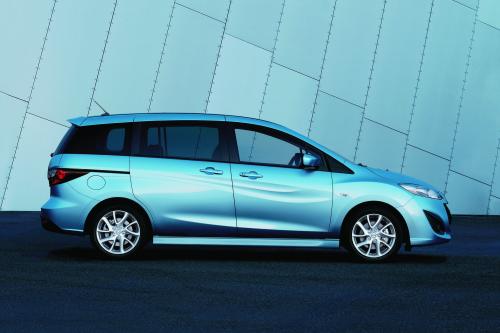 Mazda5 (2012) - picture 8 of 9