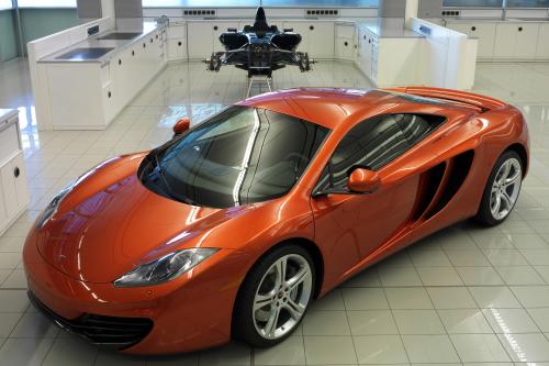McLaren MP4-12C (2011) - picture 8 of 25