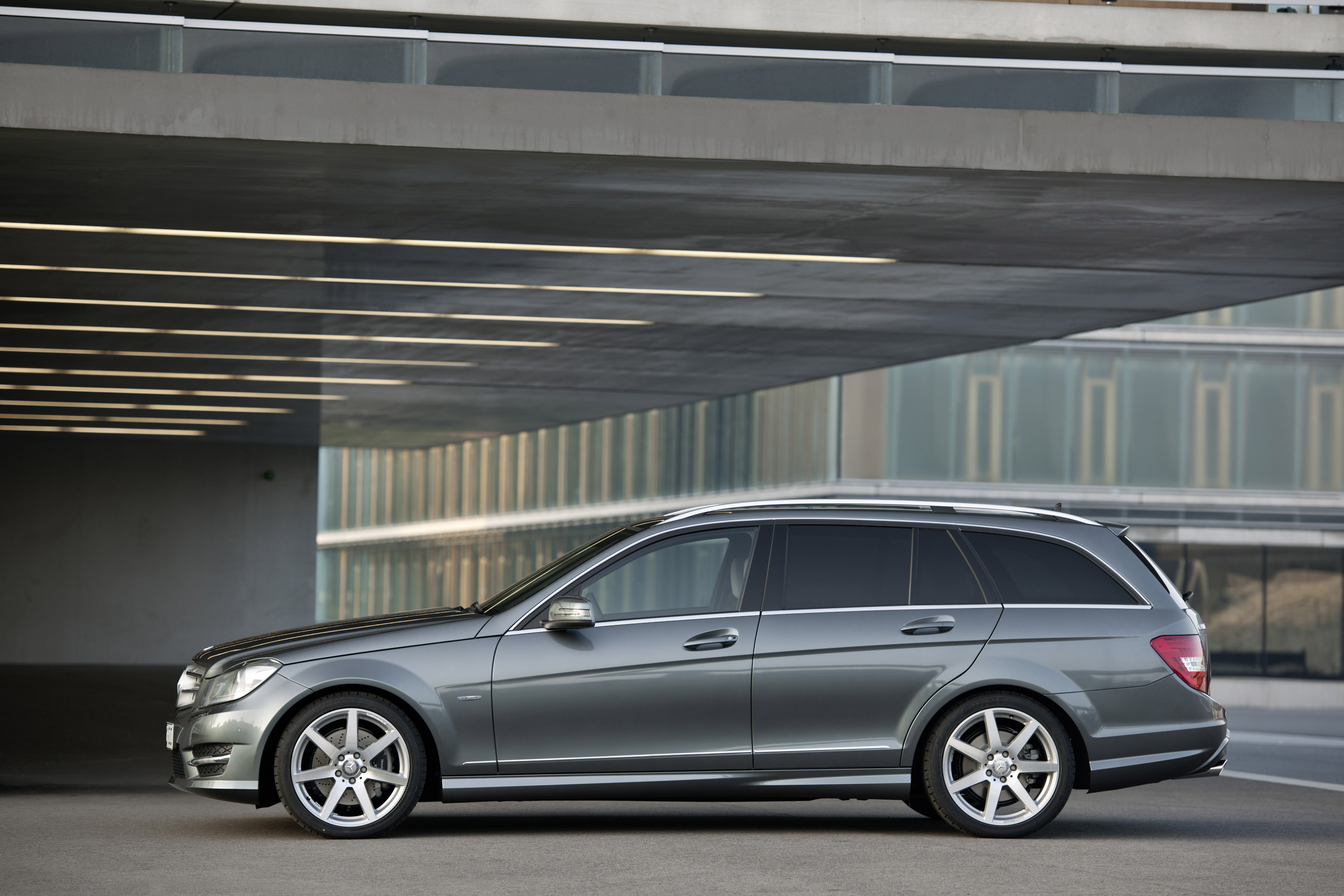 Mercedes-Benz C-Class Estate