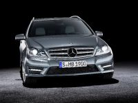 Mercedes-Benz C-Class Estate (2011) - picture 2 of 9