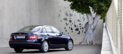 Mercedes-Benz C-Class (2011) - picture 4 of 10