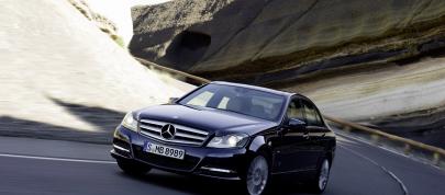 Mercedes-Benz C-Class (2011) - picture 7 of 10