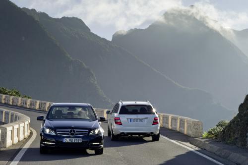 Mercedes-Benz C-Class (2011) - picture 9 of 10