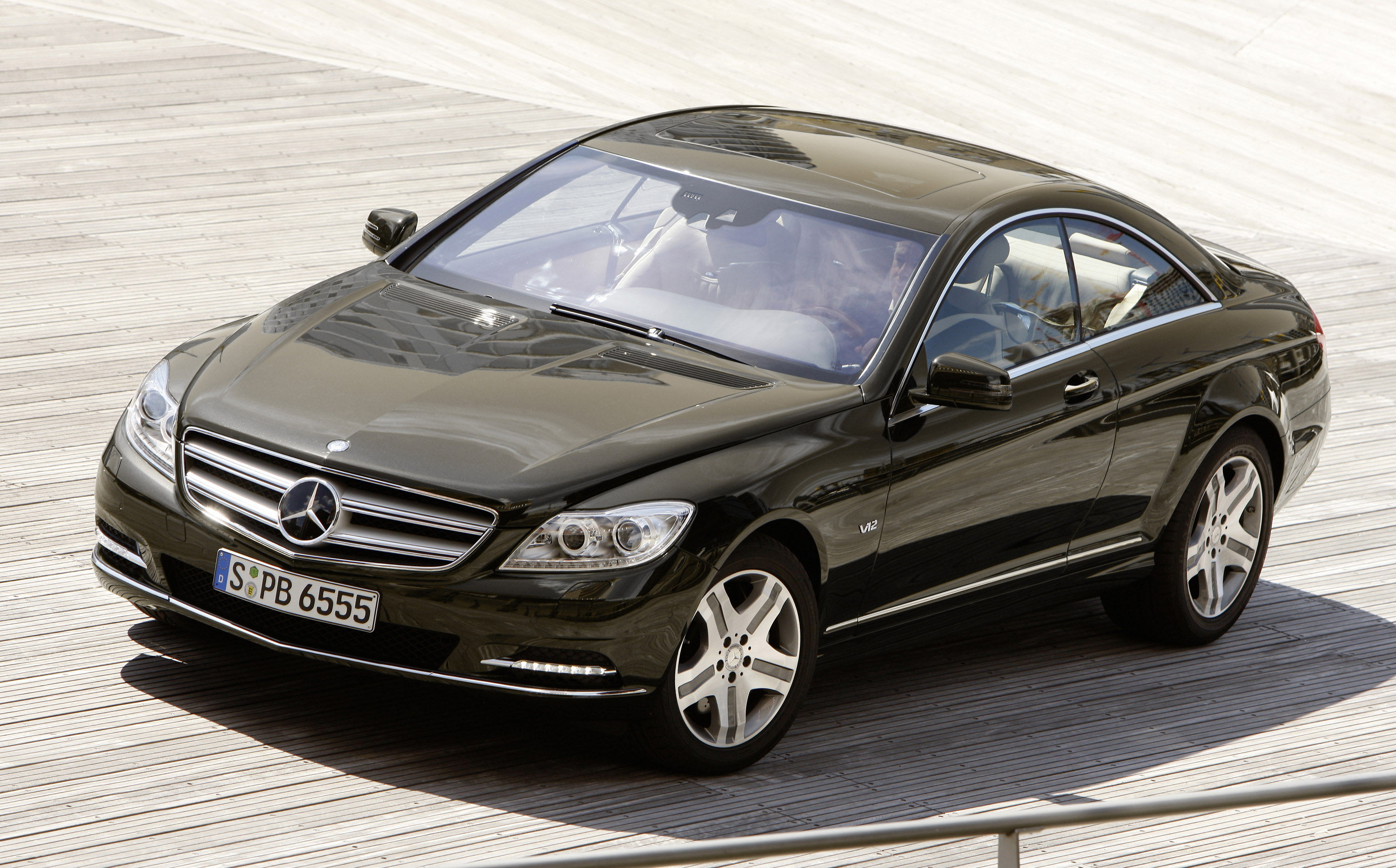 Mercedes купить спб. Mercedes Benz CL 600. Мерседес Benz CL 2022. Mercedes-Benz CL-klasse CL 600. Mercedes Benz CL 2011.