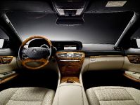 Mercedes-Benz CL-Class (2011) - picture 22 of 28