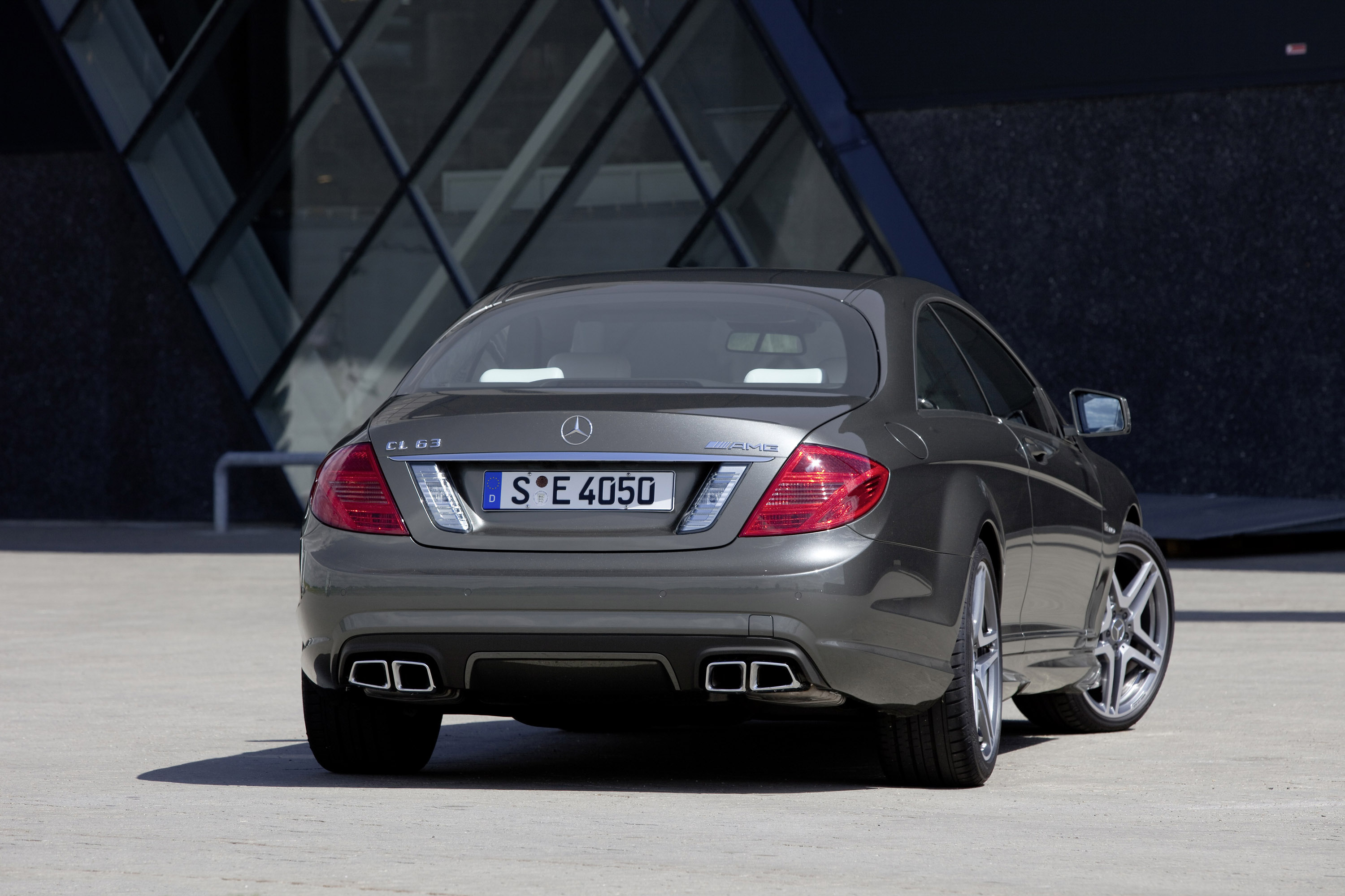 Mercedes-Benz CL63 AMG