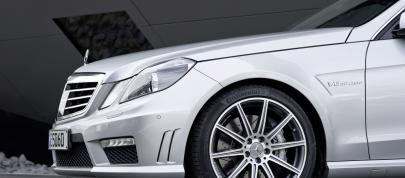 Mercedes-Benz E 63 AMG (2011) - picture 7 of 12