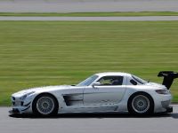 Mercedes-Benz SLS AMG GT3 track testing (2011)