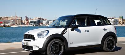MINI Countryman (2011) - picture 23 of 84