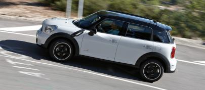 MINI Countryman (2011) - picture 47 of 84