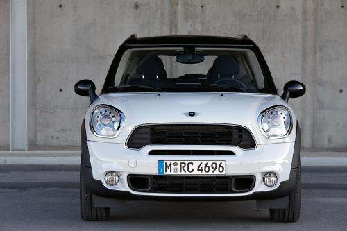 MINI Countryman (2011) - picture 33 of 84