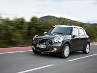 MINI Countryman (2011) - picture 1 of 84