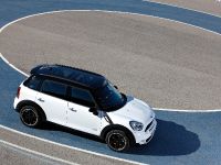 MINI Countryman (2011) - picture 37 of 84
