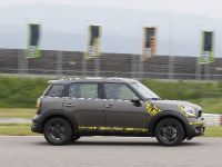 MINI Countryman (2011) - picture 51 of 84