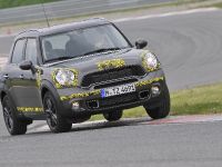 MINI Countryman (2011) - picture 53 of 84