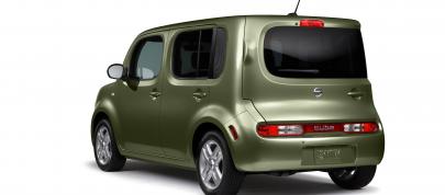 Nissan Cube (2011) - picture 4 of 6