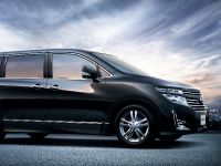 Nissan Elgrand (2011) - picture 3 of 9