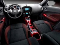 Nissan Juke (2011) - picture 18 of 23