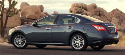 Nissan Maxima (2011) - picture 7 of 13