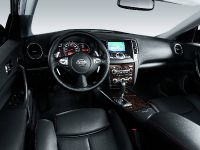 Nissan Maxima (2011) - picture 2 of 13