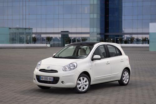 Nissan Micra DIG-S (2011) - picture 1 of 4