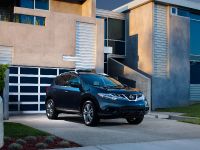 Nissan Murano (2011) - picture 1 of 28