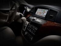 Nissan Quest (2011) - picture 5 of 6