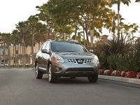 Nissan Rogue US (2011) - picture 2 of 28