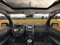 Nissan X-Trail (2011) - picture 8 of 10