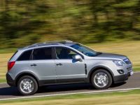 Opel Antara (2011) - picture 2 of 4