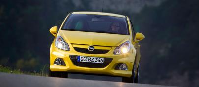 Opel Corsa (2011) - picture 12 of 43