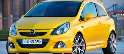 Opel Corsa (2011) - picture 20 of 43