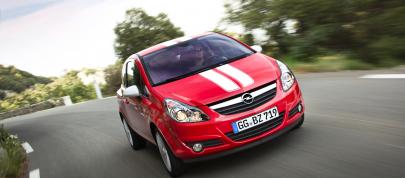 Opel Corsa (2011) - picture 39 of 43