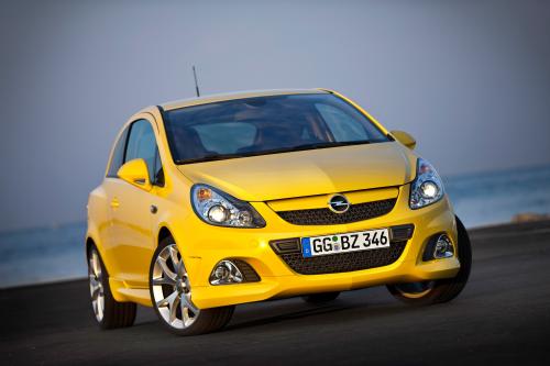 Opel Corsa (2011) - picture 16 of 43