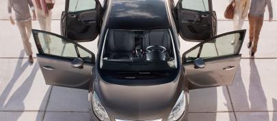 Opel Meriva (2011) - picture 4 of 11